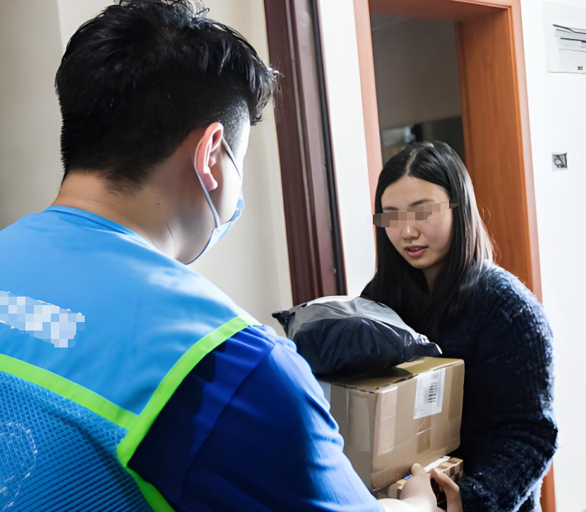 快递放家门口被盗 她的机智操作让嫌疑人主动送上门